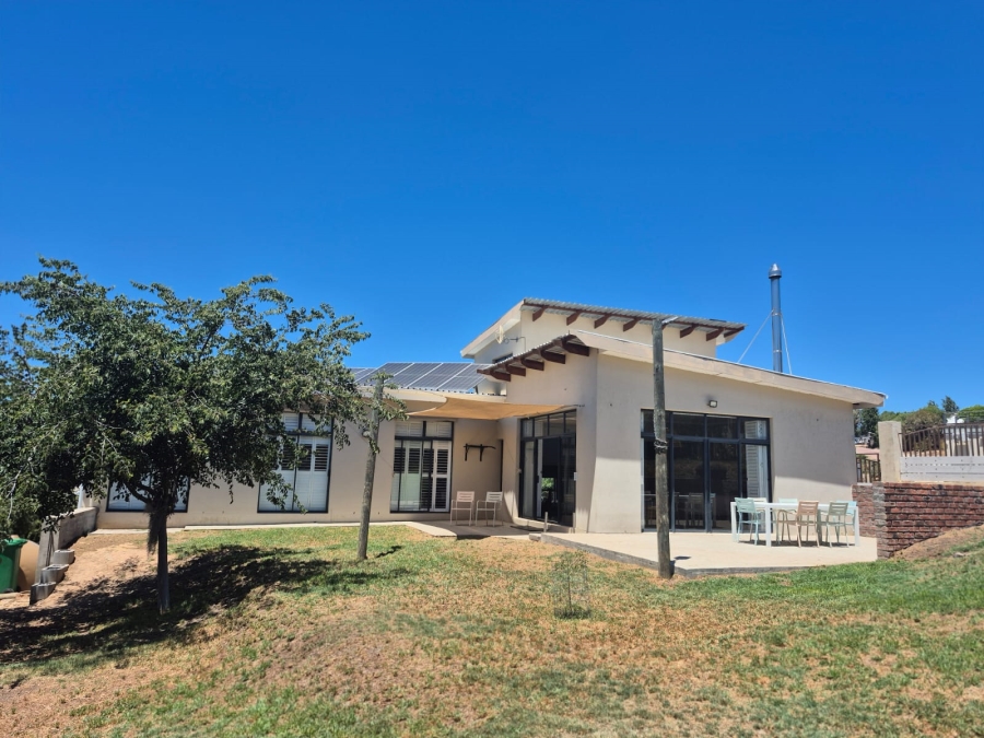 4 Bedroom Property for Sale in Fairway Heights Western Cape